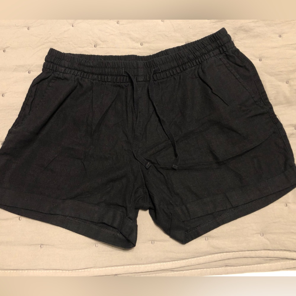 Old Navy black linen shorts
